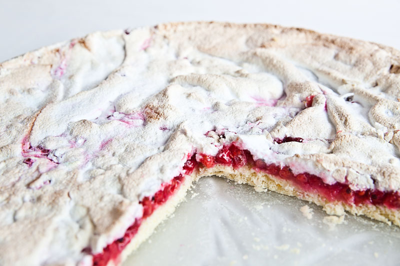 Beerentarte mit Baiser 2