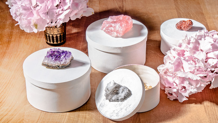 Westwing-DIY-Kristallboxen-Kristalle