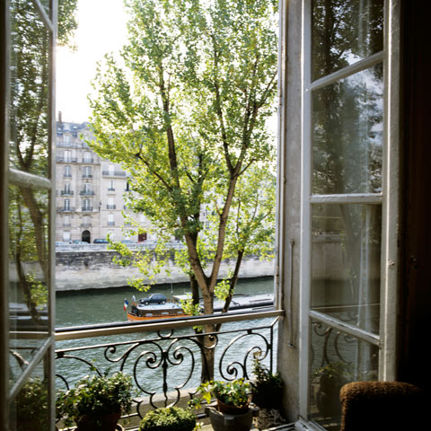 Paris, Paris...