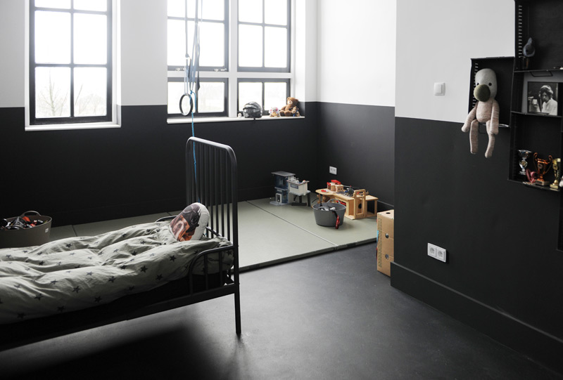 Tipps fürs Kinderzimmer schwarz Bett