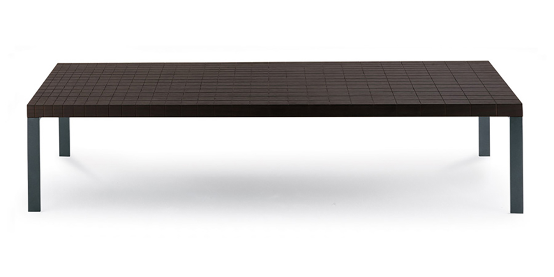 geometrie-tisch-braun-poltrona-frau