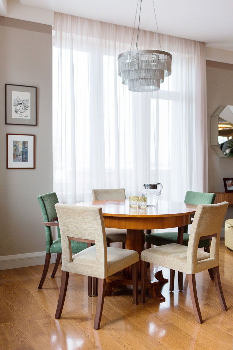 Vera Moskau Esszimmer Tisch