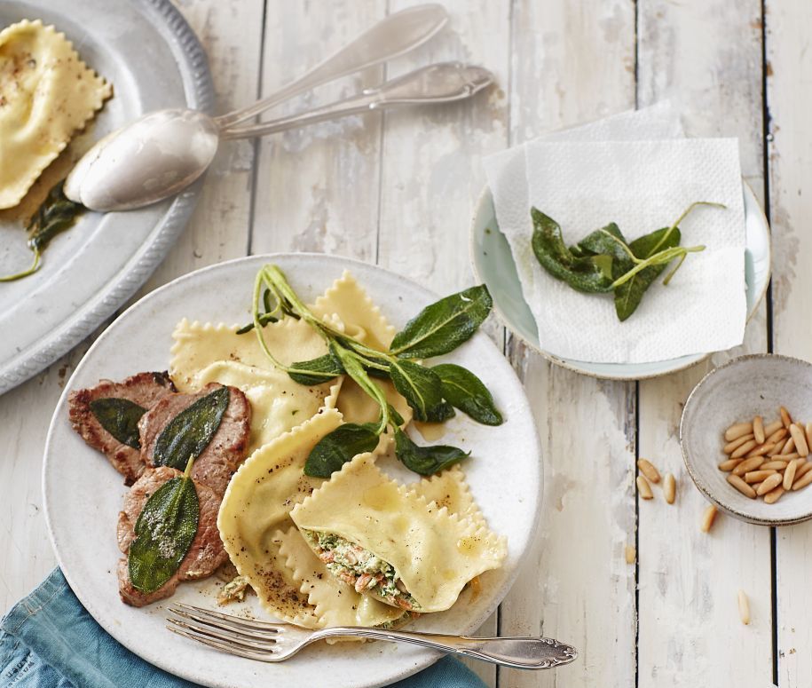 westwing-pasta-rezepte-ravioli-mit-salbeibutter