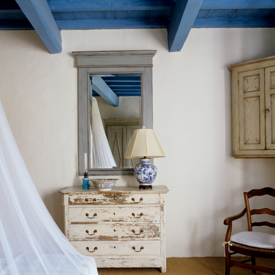 westwing-provence-stil-kommode