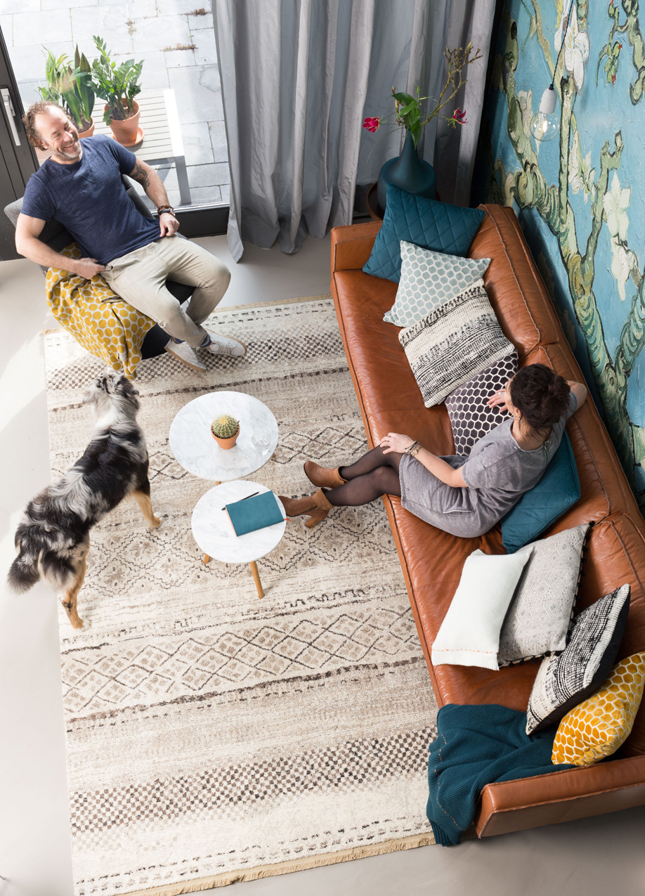 westwing-zuiver-wohnzimmer-von-oben
