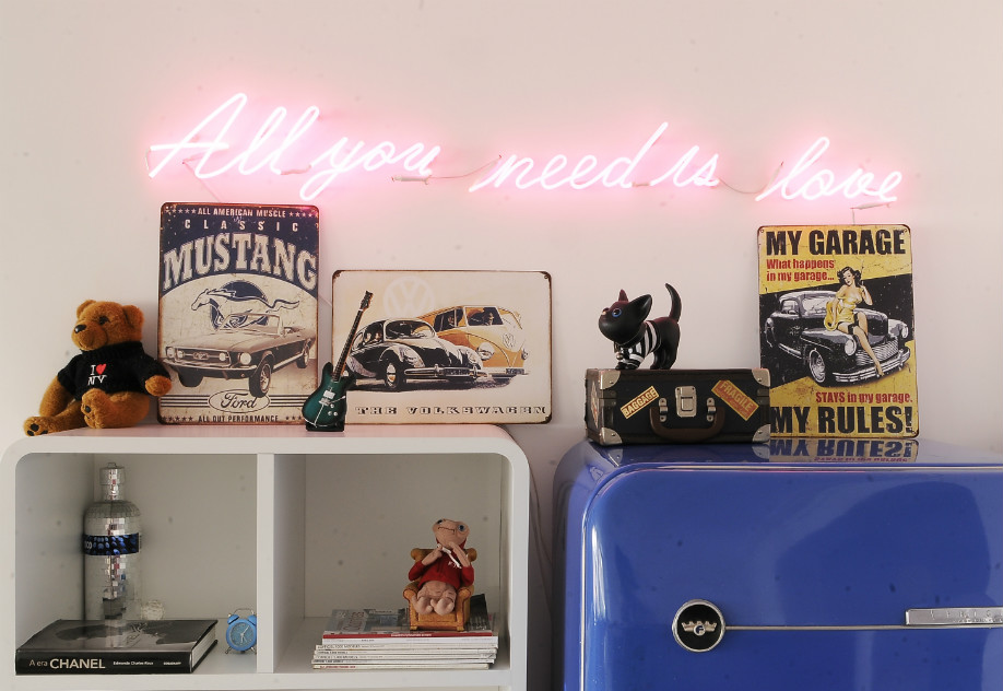 westwing-route-66-kuehlschrank-blau