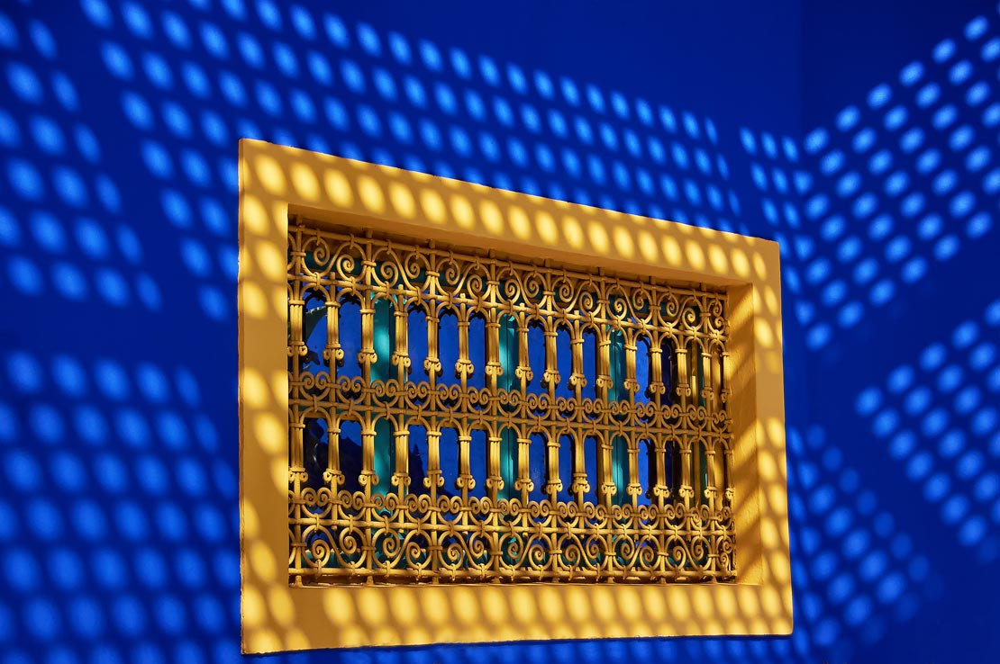 westwing-jardin-majorelle-gelbes-fenster