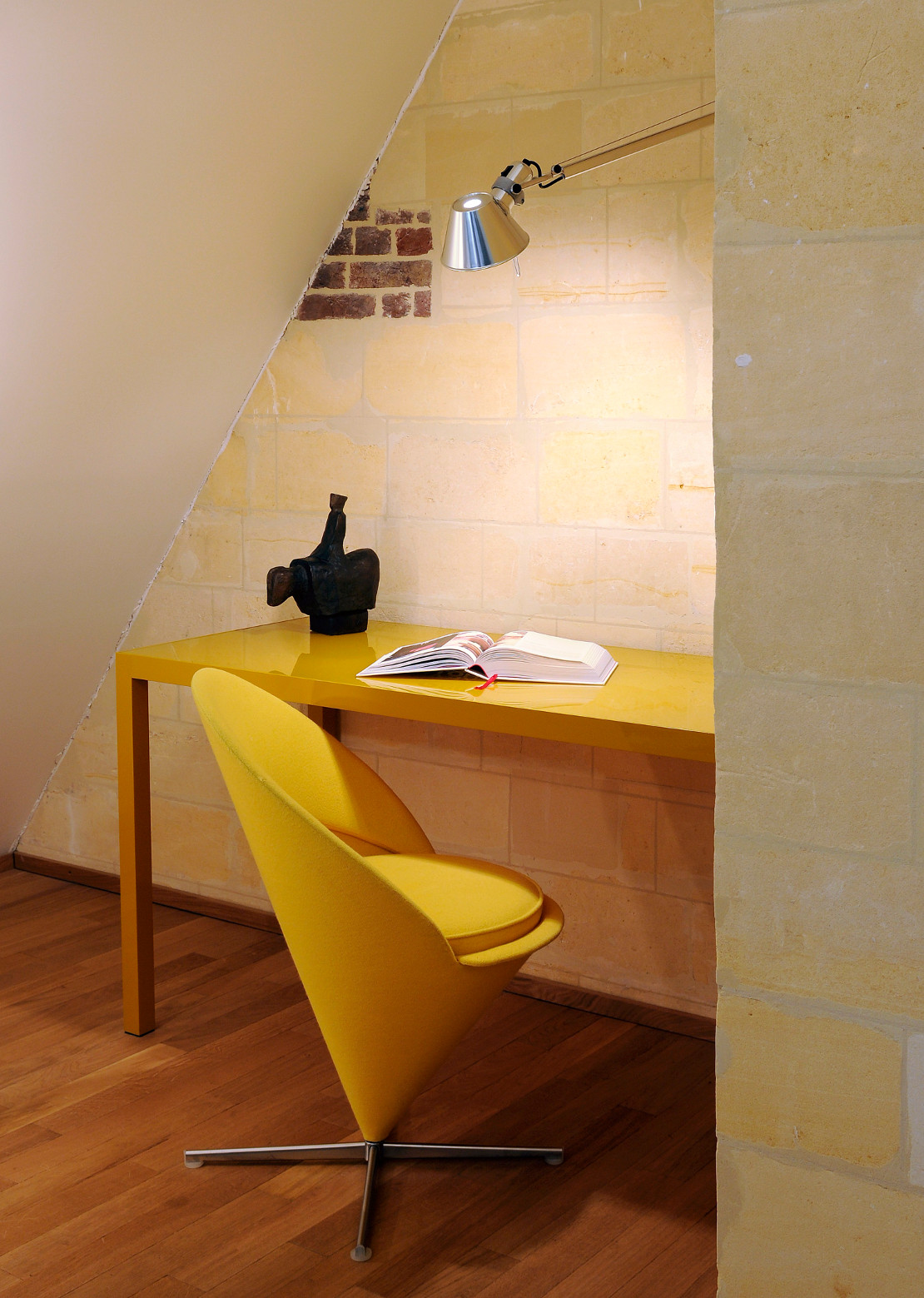 oficina-casa-escalera