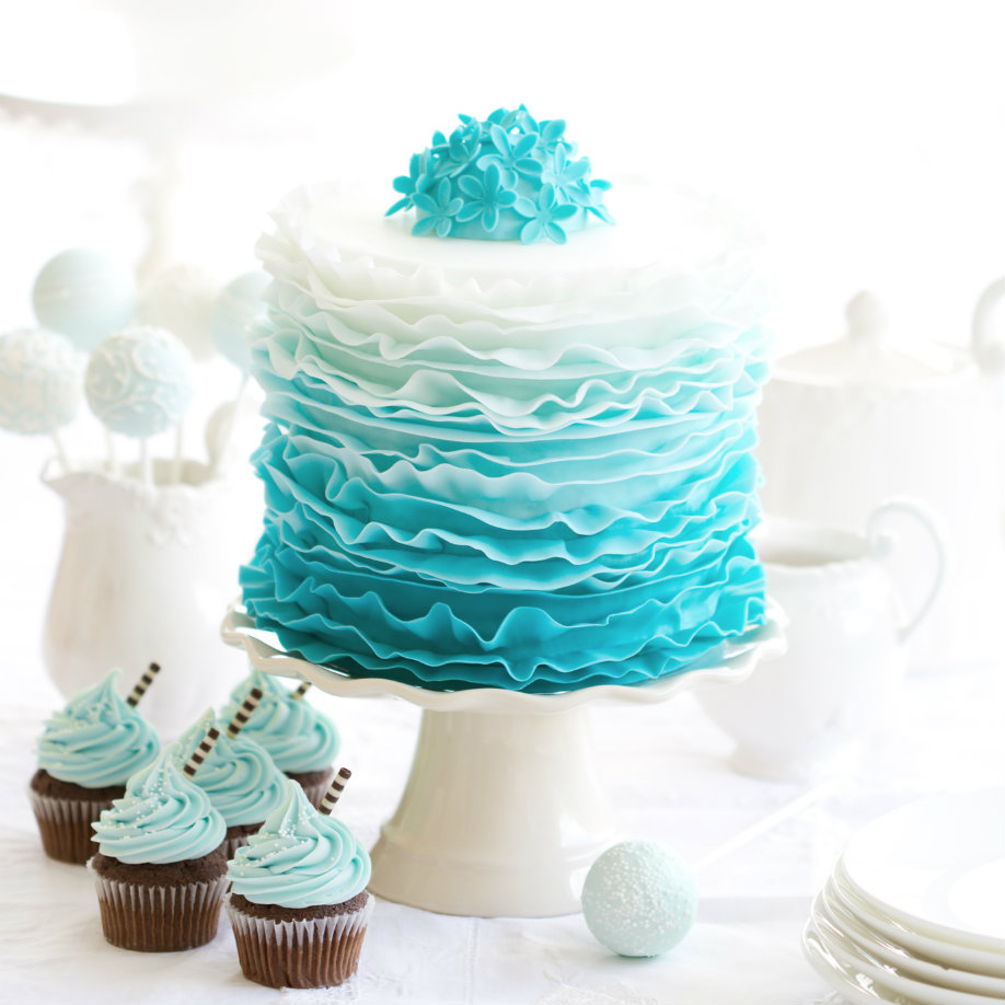 Diferentes dulces para un buffet de postres original westwing-buffet-postres-2