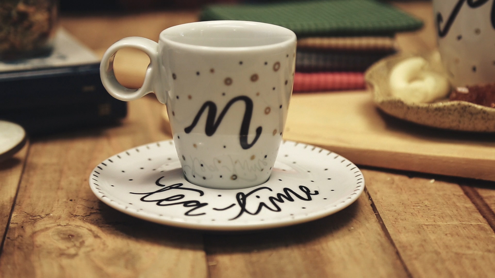 Cómo decorar una taza de té final