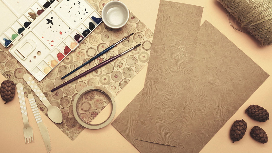materiales para hacer sobre para cubiertos