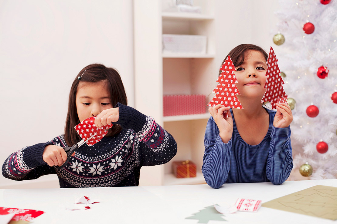 5 cosas que los niños pueden hacer mientras preparas la cena de Nochebuena