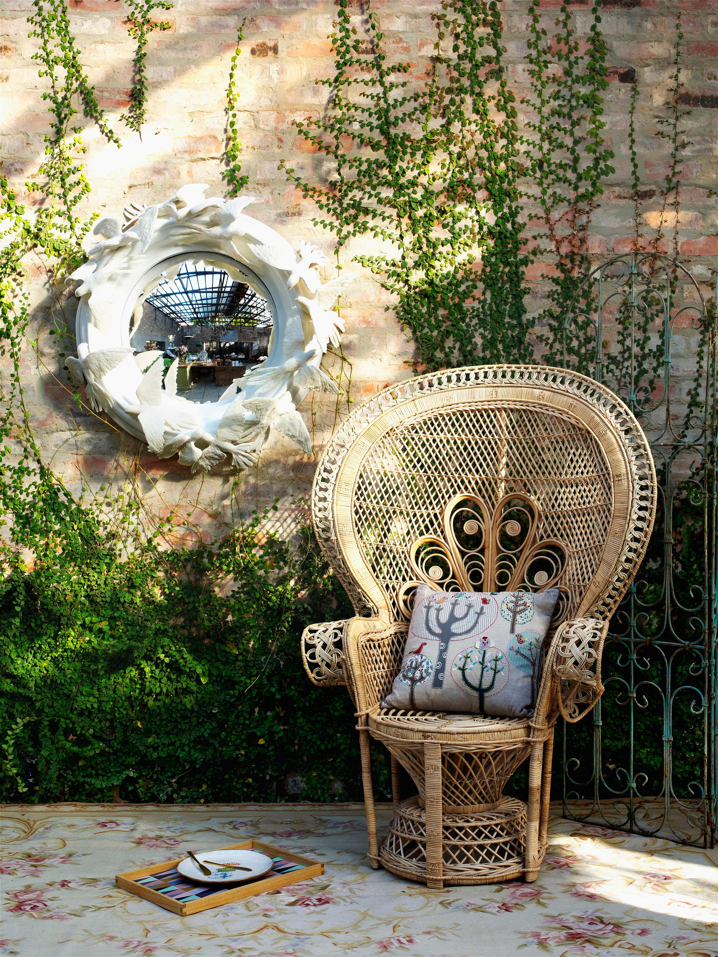 3.silla-emmanuelle_10-piezas-clave-que-tu-terraza-está-pidiendo_WESTWING-MAGAZINE