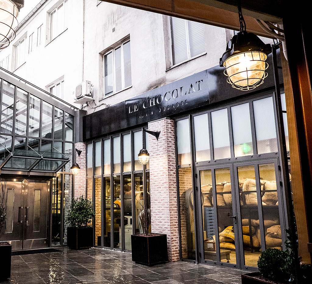 Manufacture-de-chocolat---Alain-Ducasse---Cour-®Pierre-Monetta