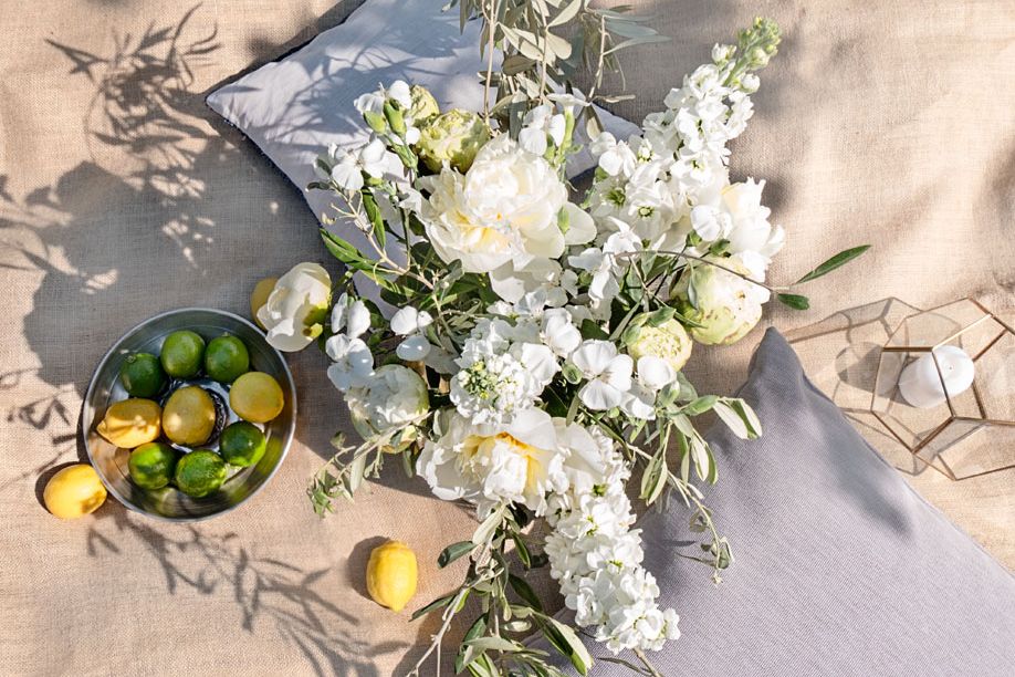 Le bouquet du mois de juin blanc et sauvage