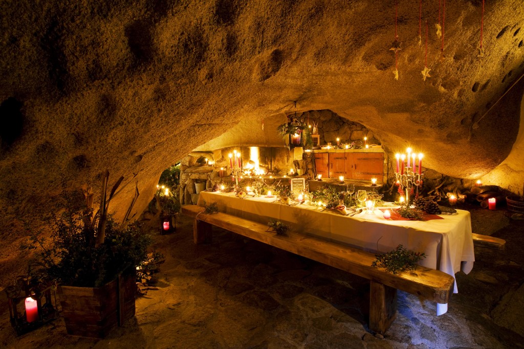 Grotto-Restaurant-(11)