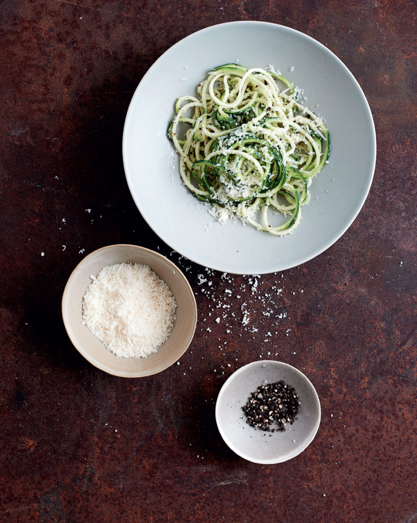 Courgettes-cacio-e-pepe_copyright-Ditte-Isager