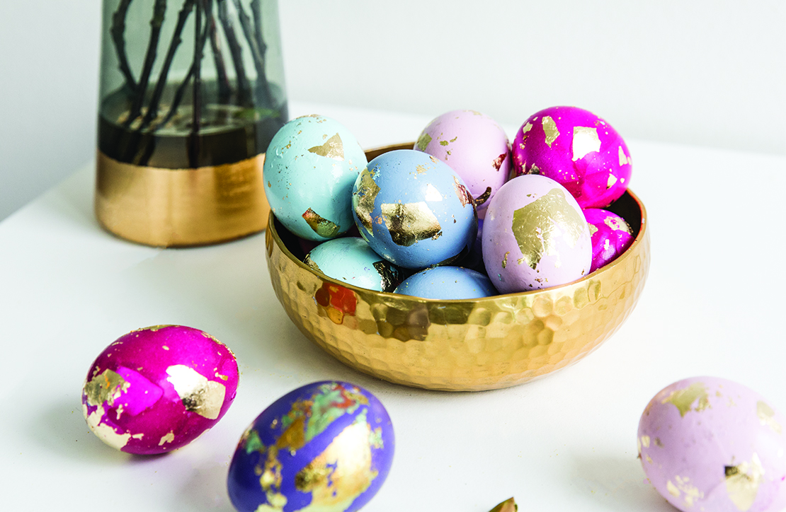 œufs de Pâques déco peinture doré DIY