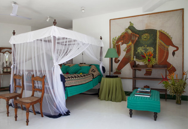 letto coloniale verde