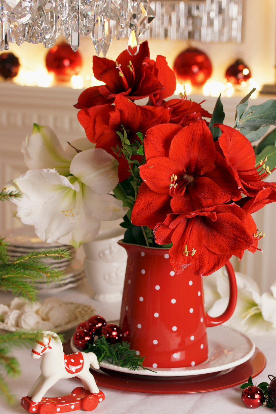 Bouquet invernale Decorare con Fiori e Frutti Invernali Idee Fai da Te per Natale Bouquet-invernale, Fiori-invernali, Fiori, Decorazioni, Fai-da-te, Natale, Idee