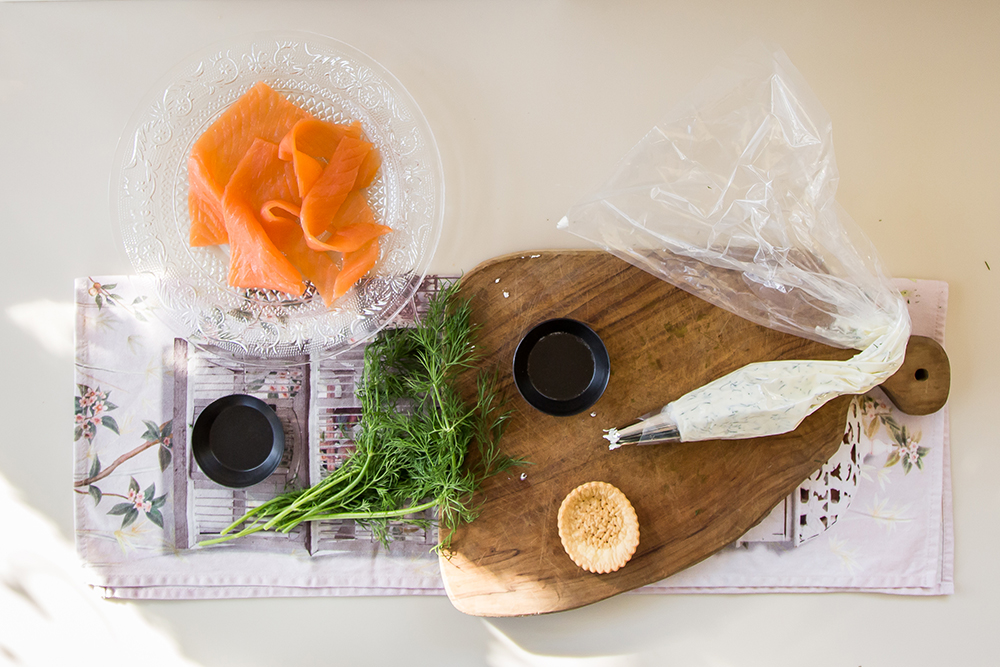 Ricette di Capodanno di Csaba dalla Zorza Cucina Mise en Place Tartellette al Salmone Affumicato Ricette-di-capodanno, Ricette-di-capodanno-di-csaba-dalla-zorza, Csaba-dalla-zorza, Cucina, Dalani, Mise-en-place, Natale, Ricette