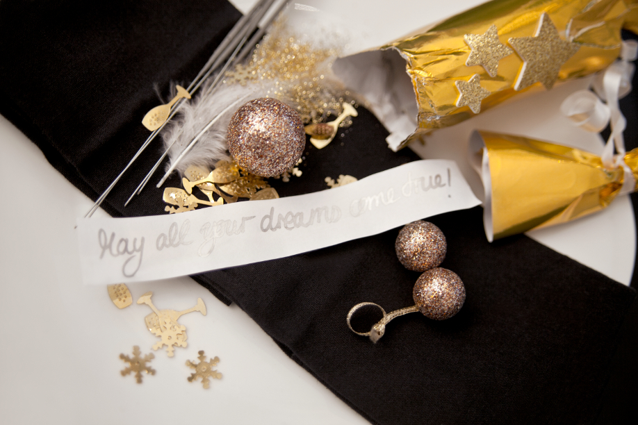 Consigli e Idee per le Decorazioni per l'ultimo dell'Anno Fai da Te Decorazioni-per-l-ultimo-dell-anno, Decorazioni, Idee, Consigli, Fai-da-te, Mise-en-place, Capodanno, Sorpresa, Cenone