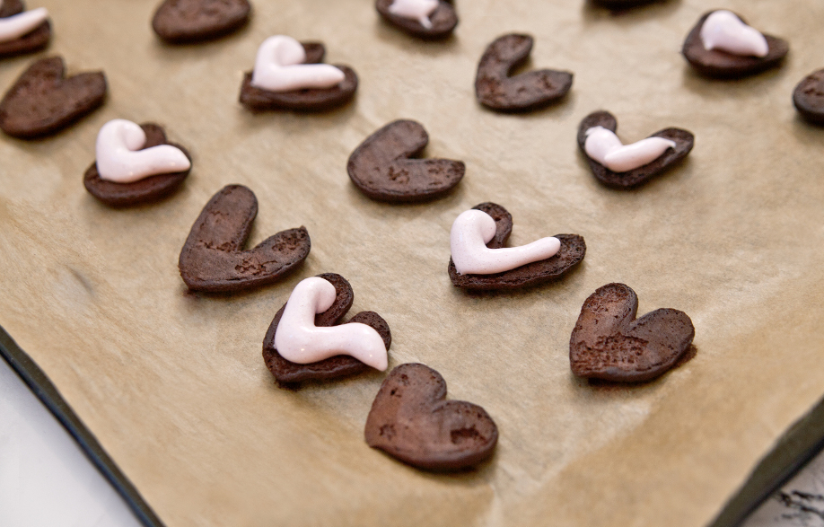 Biscotti di San Valentino in Cucina con Ricette Veloci per Dolci a Forma di Cuore Decorazioni Biscotti-di-san-valentino, San-Valentino, Biscotti, Dolci, Ricette, Cucina, Decorazioni