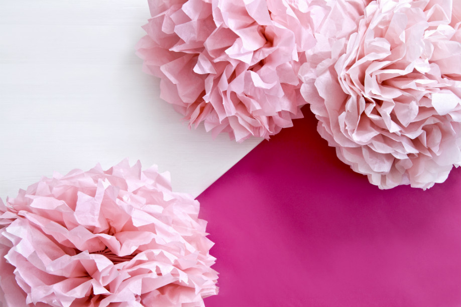 Pompon Fai da Te in Carta Velina Rosa Pompon-fai-da-te, Pompon, Casa, Decorazioni, Fai-da-te, Idee