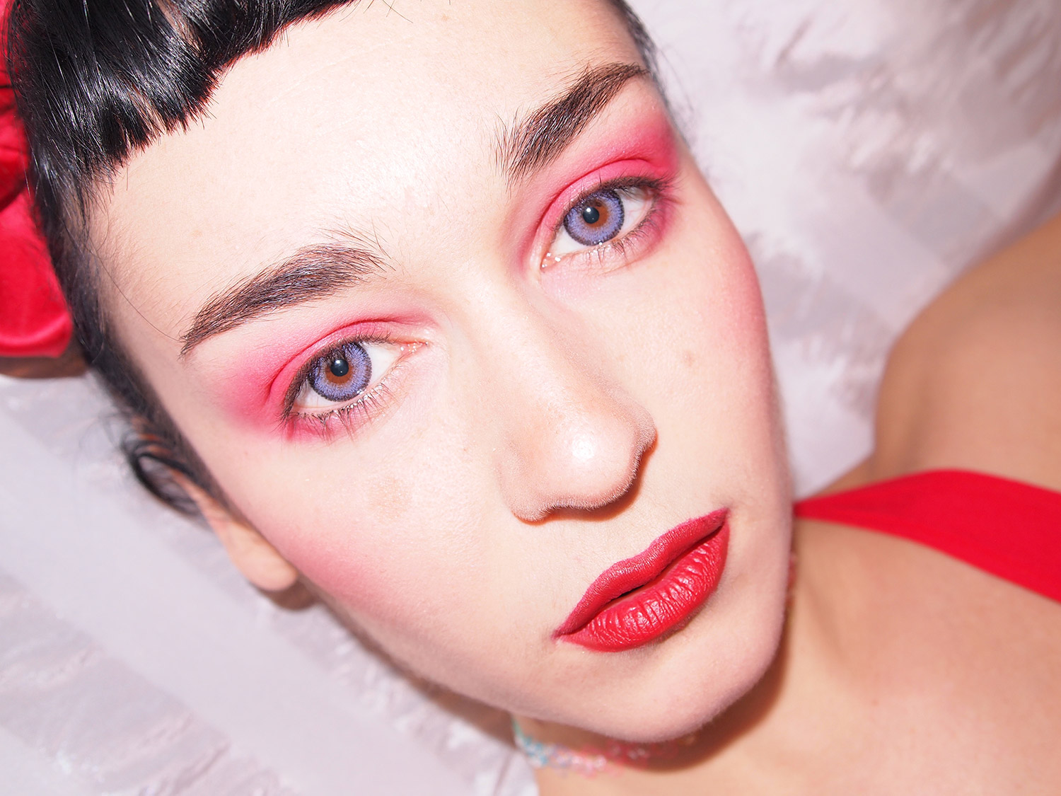 Armela Jakova Armelola Instagram Make Up Armela Jakova, Mise en place, Moda, Oriente, Stile