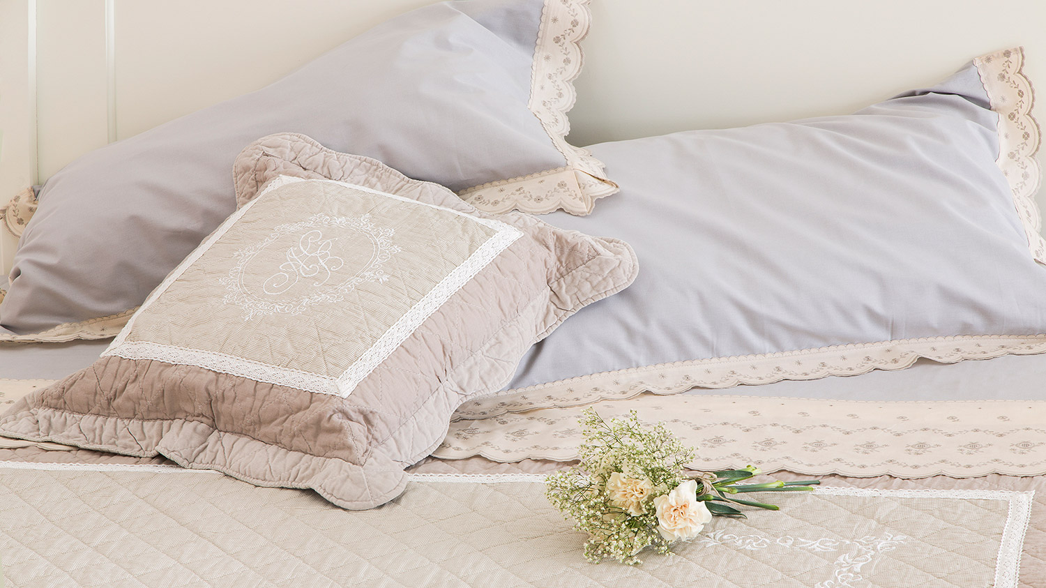 Casa Romantica in Stile Shabby Chic Casa romantica, Casa, Idee, Arredamento, Colori, Shabby