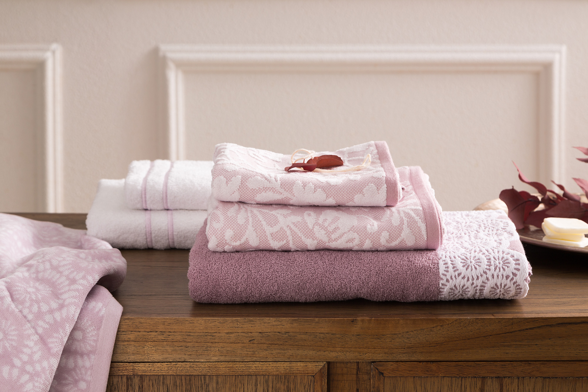 Coincasa Set di Spugne e Tessuti per il Bagno Coincasa, Casa, Design, Arredamento, Mise en place, Stile