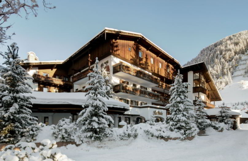 Un hotel nel cuore delle Dolomiti - La Perla Corvara