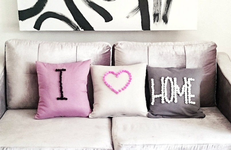 Cuscini con pompon - Decorazioni creative