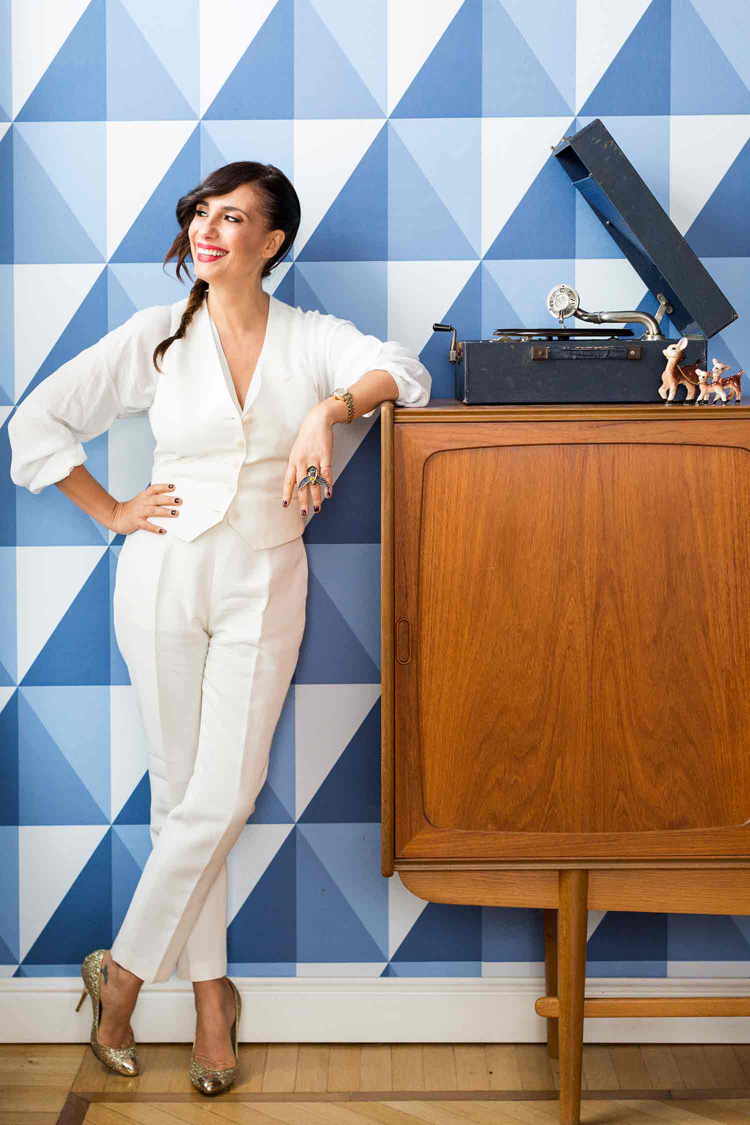 Paola Maugeri, Casa, Tv, Stile, Eclettico