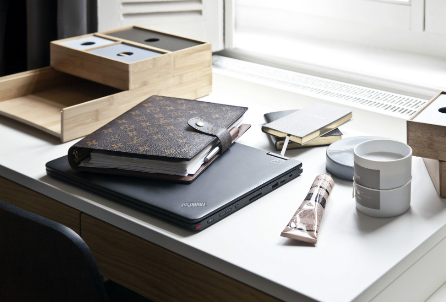 Westwing-Corinna-bureau