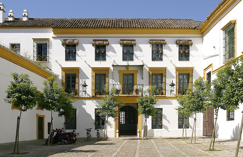 Las Casas del Rey de Baeza: Sereniteit in Sevilla