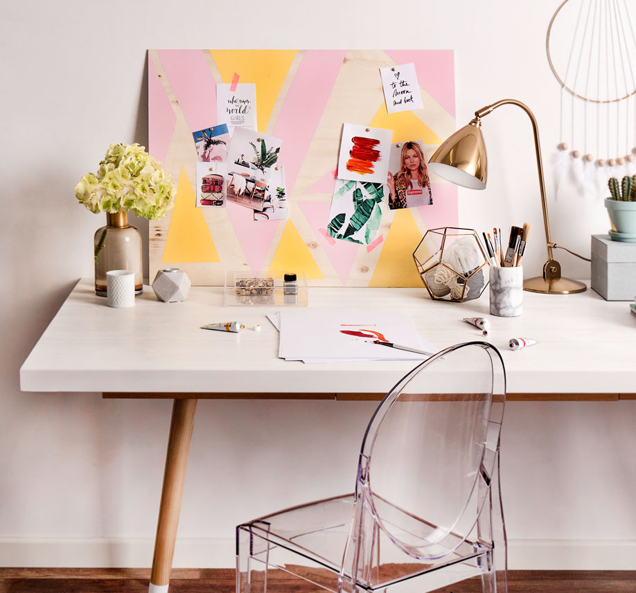 Westwing-DIY-Pastell-Pinnwand-Schreibtisch-1