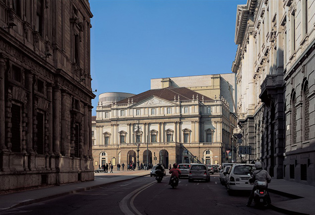 EN_rexfeatures_2521412a
