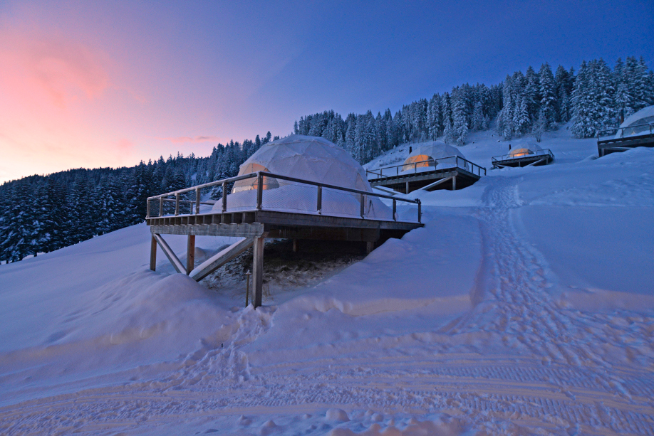 Westwing-whitepod-hotel-kapsuła