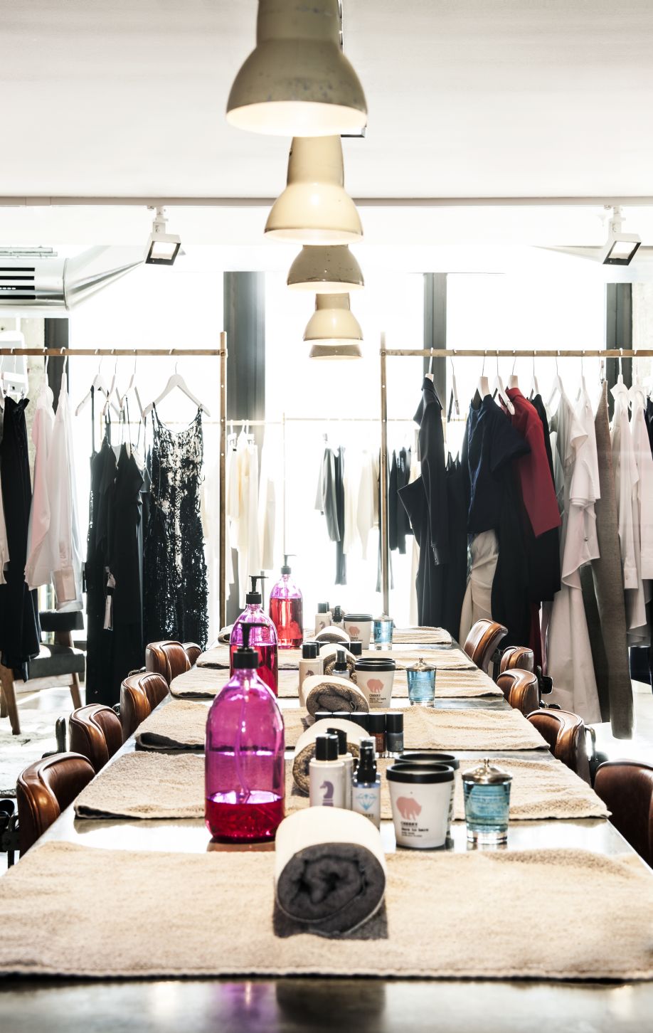 Westwing-Concept-Stores-Berlin-TheStore-table