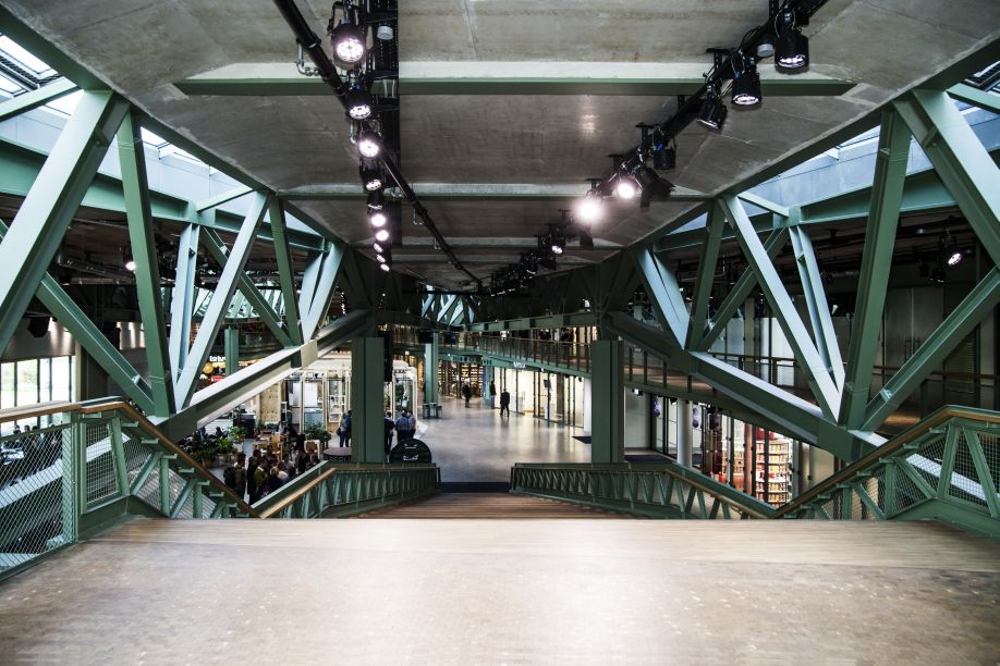 Westwing-Concept-Stores-berlin-Bikini-front