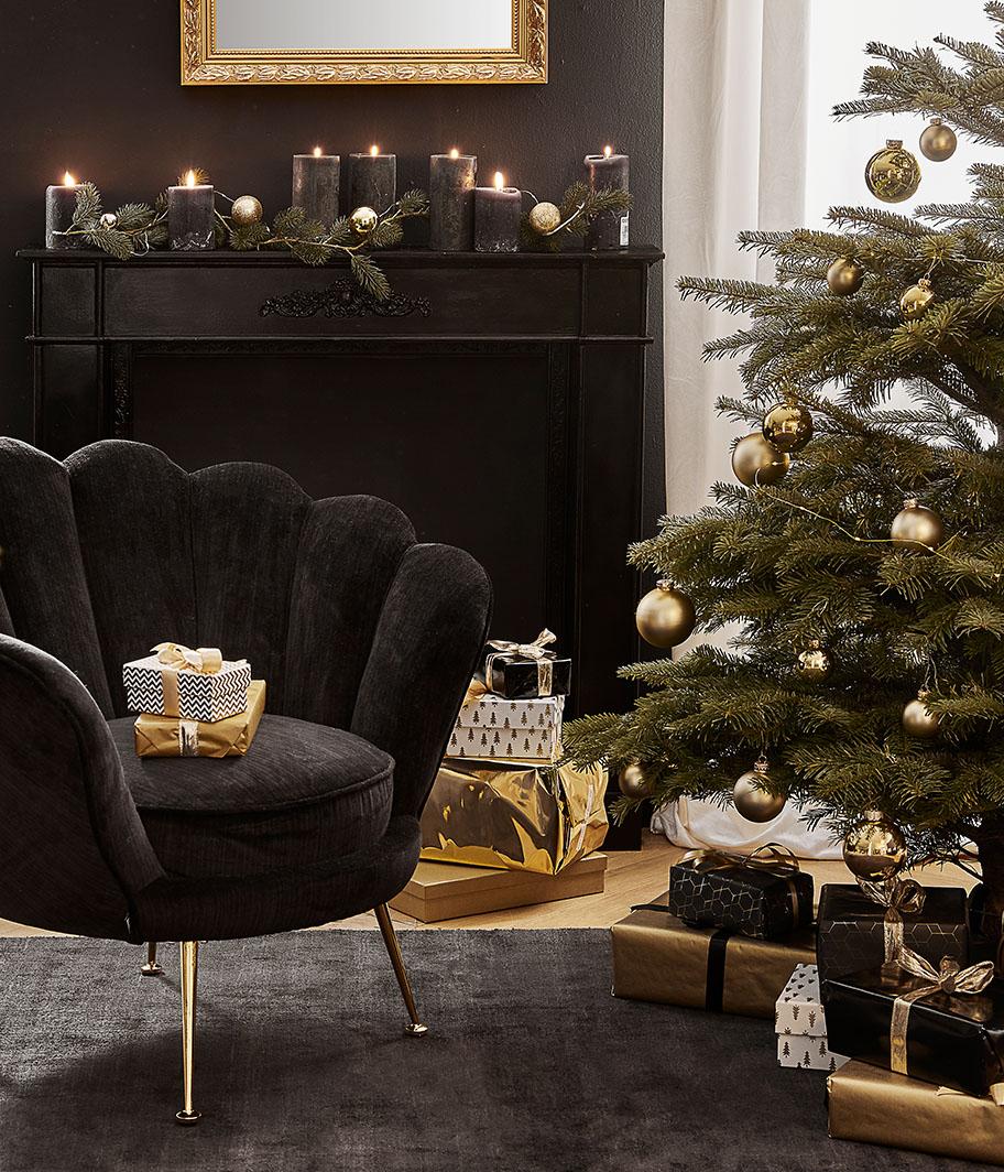 Black & Velvet Christmas 