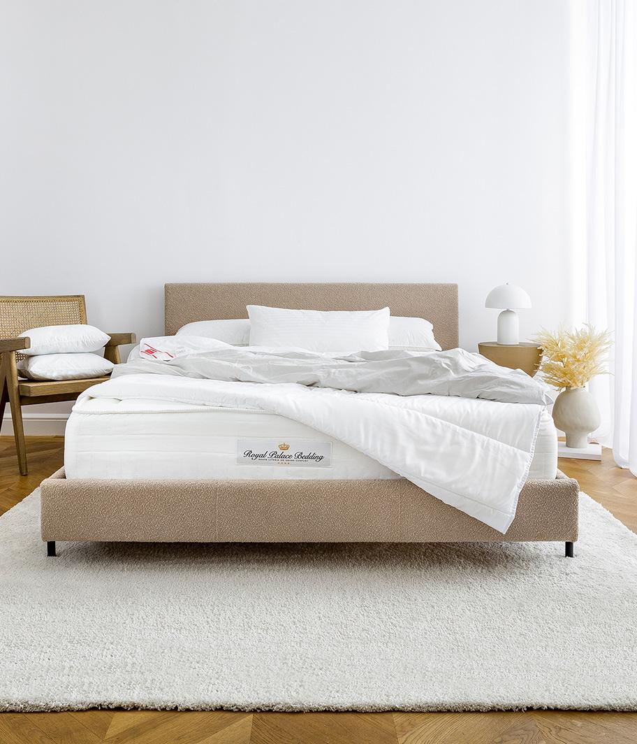 Royal Palace Bedding