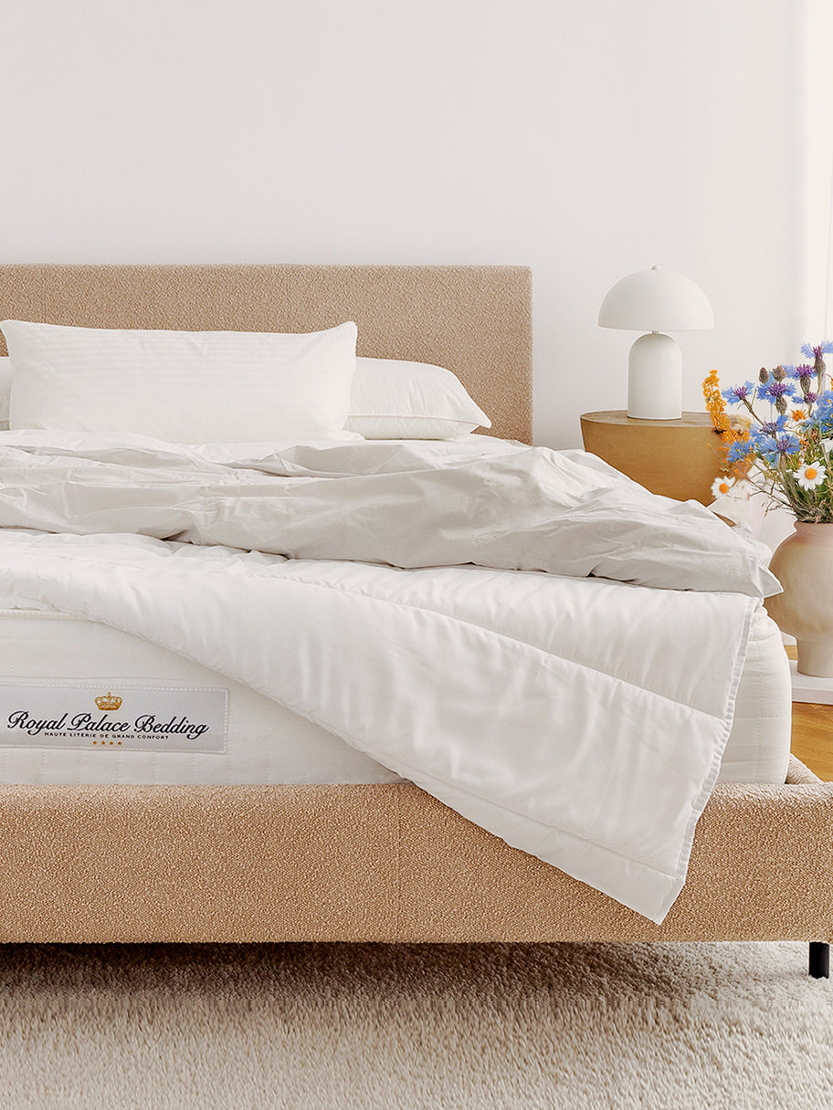 Brand: Royal Palace Bedding